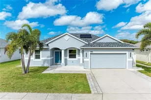 6422 2nd St E, Bradenton, FL 34203 - Photo 1