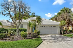 533 Fallbrook Dr, Venice, FL 34292 - Photo 1