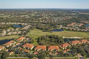 8406 Wethersfield Run, Lakewood Ranch, FL 34202 - Photo 1