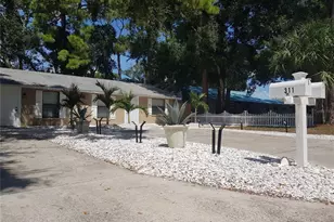 311 58th Ave E, Bradenton, FL 34203 - Photo 1