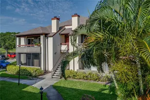 10263 Gandy Blvd N, Saint Petersburg, FL 33702 - Photo 1