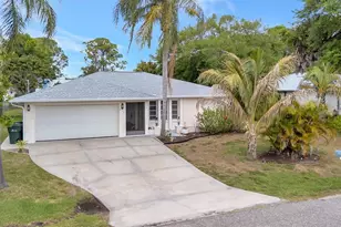 270 Dragon Rd, Venice, FL 34293 - Photo 1