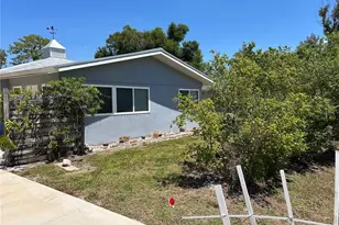 5313 Kensington St, Sarasota, FL 34232 - Photo 1