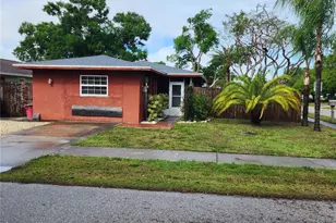 3050 8th St, Sarasota, FL 34237 - Photo 1