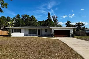 2624 Sunnybrook Dr, Sarasota, FL 34239 - Photo 1