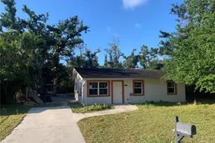 365 Scott St, Nokomis, FL 34275 - Photo 1