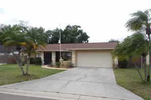 7102 12th Ct E, Sarasota, FL 34243 - Photo 1