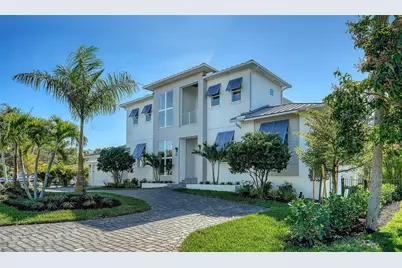 558 Venice Lane, Sarasota, FL 34242 - Photo 1
