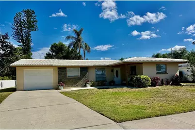 3174 Regatta Circle, Sarasota, FL 34231 - Photo 1