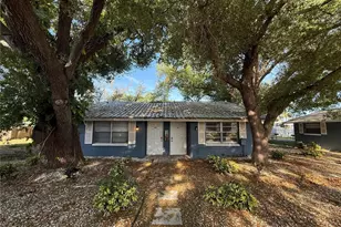 611 Osceola Rd, Nokomis, FL 34275 - Photo 1