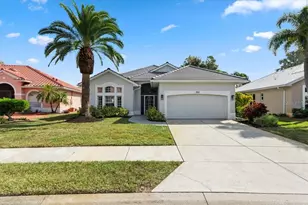 700 Silk Oak Dr, Venice, FL 34293 - Photo 1