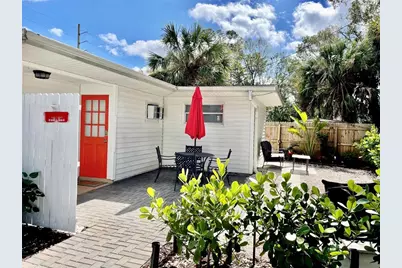828 S Tuttle Avenue #B, Sarasota, FL 34237 - Photo 1