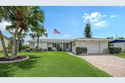 520 Glen Oak Road, Venice, FL 34292 - Photo 1