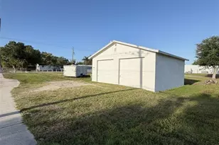 2613 7th Ave E, Bradenton, FL 34208 - Photo 1