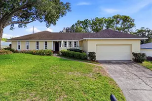 1911 Michelle Ln, Lakeland, FL 33813 - Photo 1