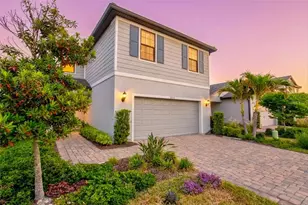 6272 Winding Pne Dr, Nokomis, FL 34275 - Photo 1