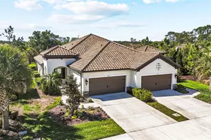 205 Palidoro Cir, Nokomis, FL 34275 - Photo 1