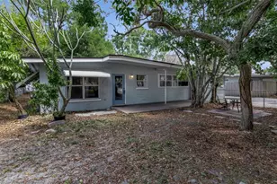 2317 2nd Ave E, Bradenton, FL 34208 - Photo 1
