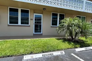 5095 Bay St NE, Saint Petersburg, FL 33703 - Photo 1