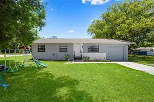 716 22nd St E, Bradenton, FL 34208 - Photo 1