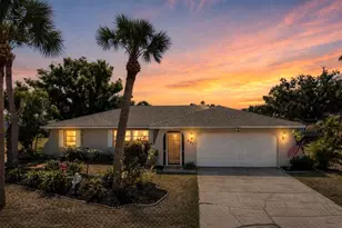 591 Porpoise Rd, Venice, FL 34293 - Photo 1