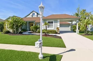 4747 Compass Dr, Bradenton, FL 34208 - Photo 1