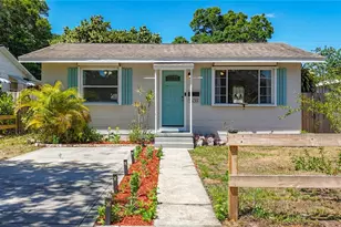 2435 14th Ave N, Saint Petersburg, FL 33713 - Photo 1
