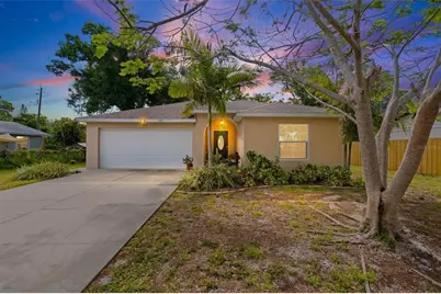 1111 38th Street W, Bradenton, FL 34205 - Photo 1