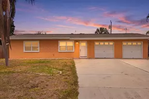 5608 Murdock Ave, Sarasota, FL 34231 - Photo 1