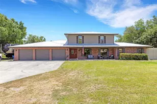 3656 Oak Grove Dr, Sarasota, FL 34243 - Photo 1