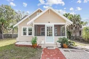 2570 Loma Linda St, Sarasota, FL 34239 - Photo 1