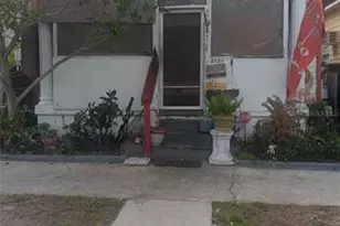 2126 W Pine St, Tampa, FL 33607 - Photo 1