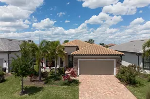 18025 Harwich Pl, Bradenton, FL 34202 - Photo 1