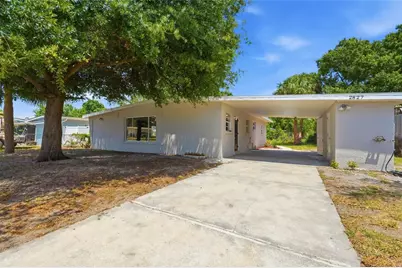 2827 22nd Street W, Bradenton, FL 34205 - Photo 1