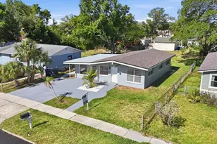 1007 26th Ave W, Palmetto, FL 34221 - Photo 1