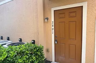 3491 Parkridge Cir, Sarasota, FL 34243 - Photo 1