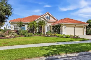 127 Park Trace Blvd, Osprey, FL 34229 - Photo 1