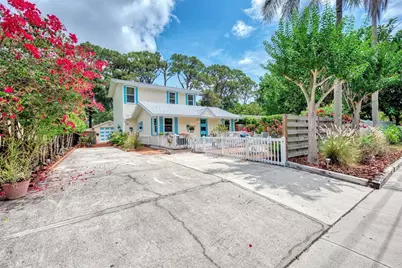 1045 40th Street, Sarasota, FL 34234 - Photo 1