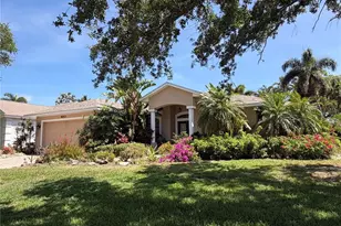 9243 13th Ave Cir NW, Bradenton, FL 34209 - Photo 1