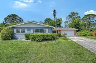 2436 Breakwater Cir, Sarasota, FL 34231 - Photo 1