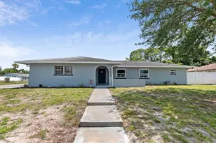 3903 24th Ave W, Bradenton, FL 34205 - Photo 1