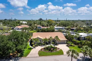 819 Paradise Way, Sarasota, FL 34242 - Photo 1