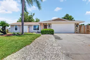 6306 37th Ave W, Bradenton, FL 34209 - Photo 1