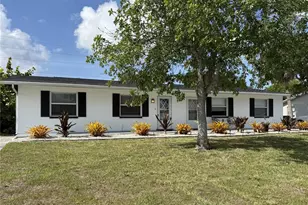 606 Briarwood Rd, Venice, FL 34293 - Photo 1