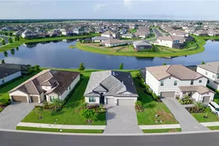 5040 Seafoam Trl, Bradenton, FL 34211 - Photo 1