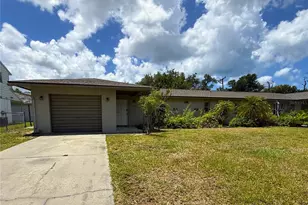364 Briarwood Rd, Venice, FL 34293 - Photo 1
