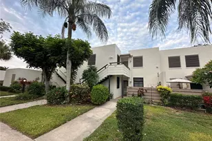 283 Sherwood Dr, Bradenton, FL 34210 - Photo 1