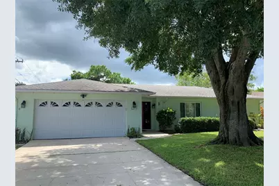 1901 39th Street W, Bradenton, FL 34205 - Photo 1