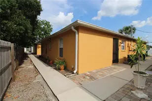 5525 Palmer Blvd, Sarasota, FL 34232 - Photo 1