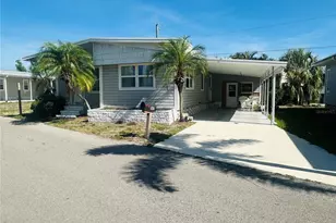 147 Maui Dr, Palmetto, FL 34221 - Photo 1